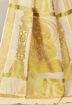 Kerala Kasavu Pure Cotton Saree in Off White