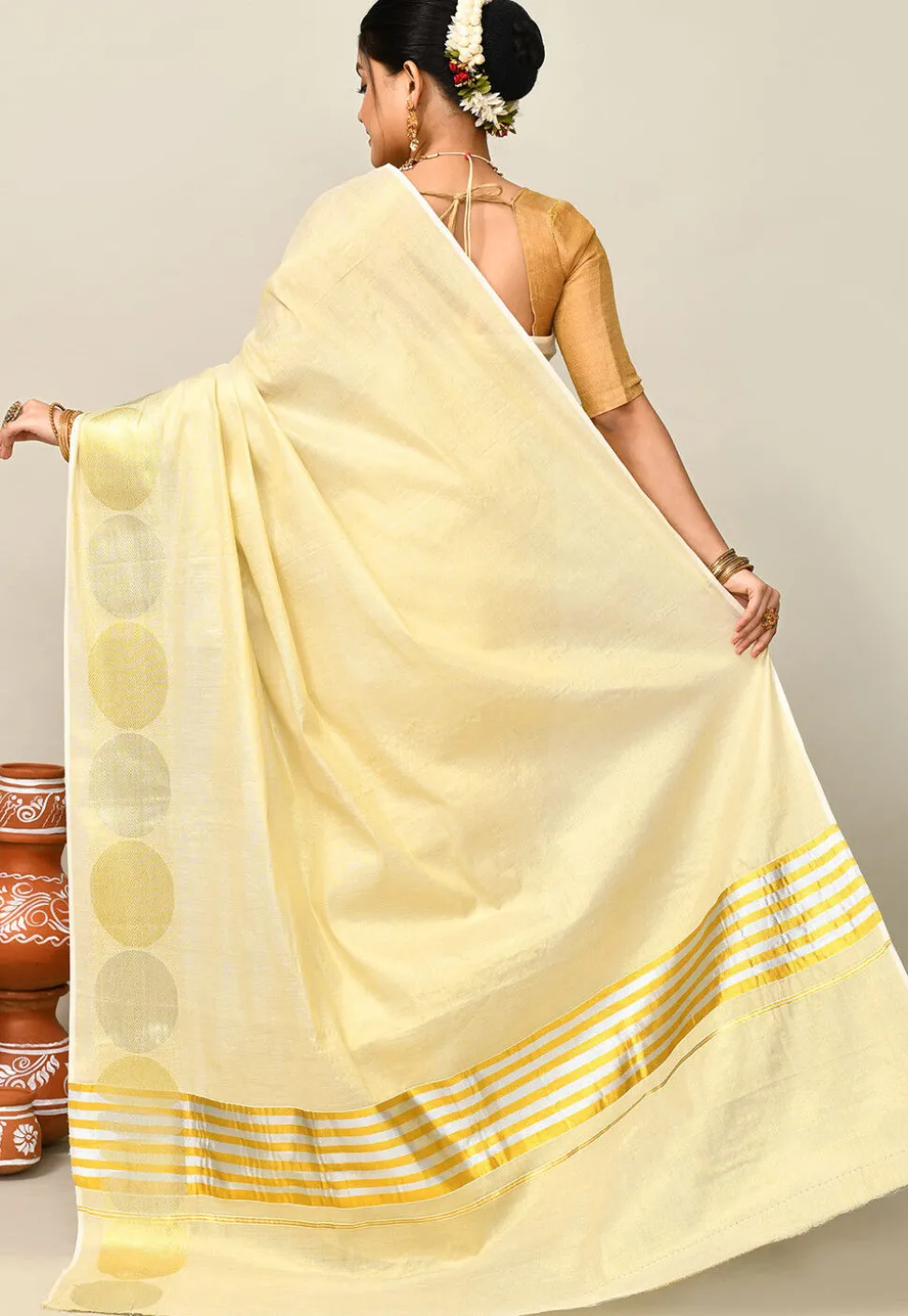 Kerala Kasavu Pure Cotton Saree in Beige