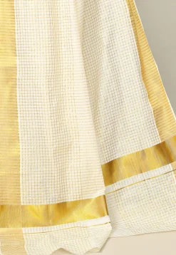 Kerala Kasavu Pure Cotton Saree in Off White
