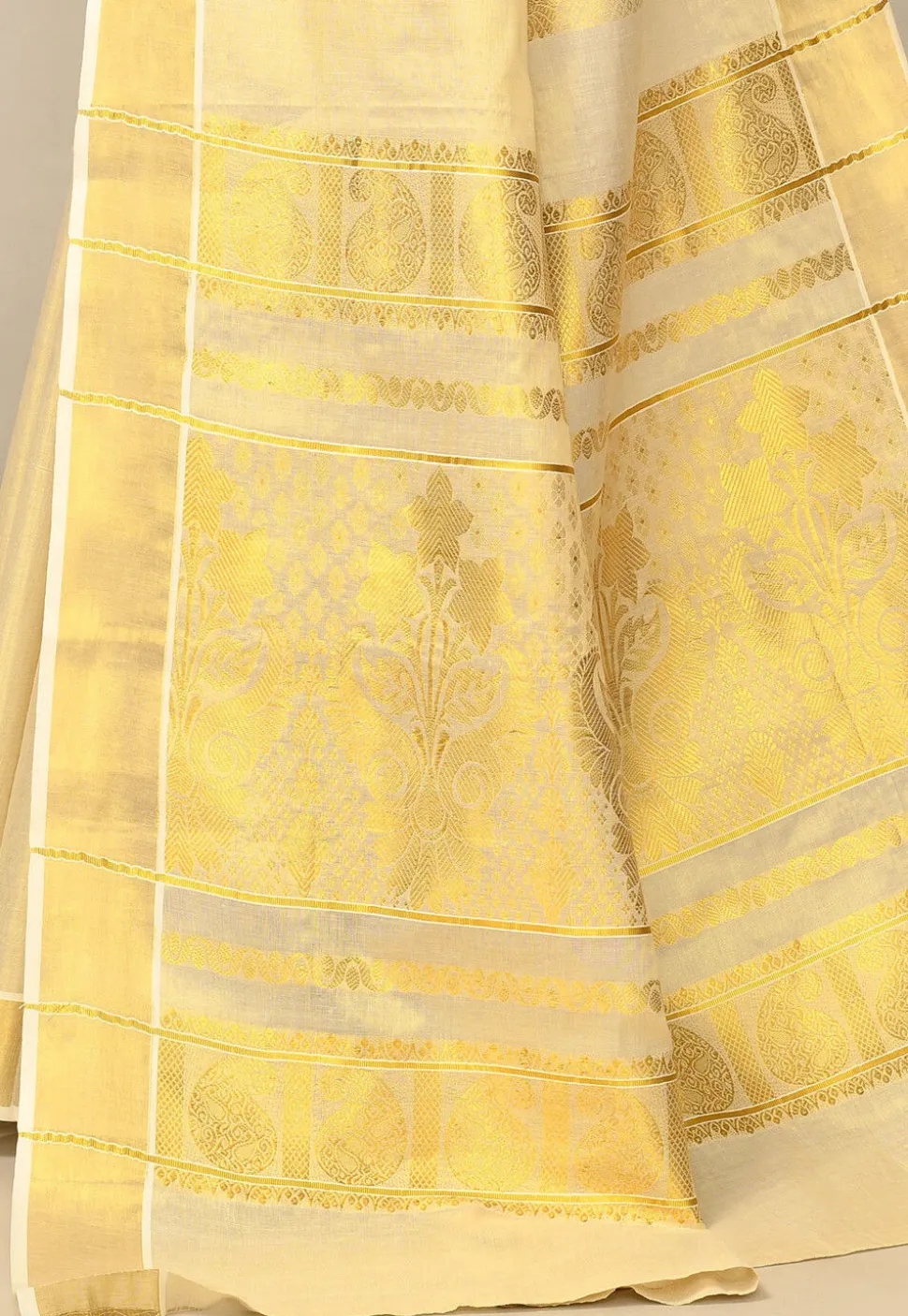 Kerala Kasavu Pure Cotton Saree in Beige