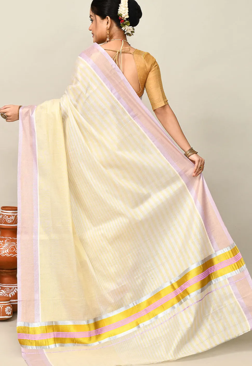 Kerala Kasavu Pure Cotton Saree in Light Yellow