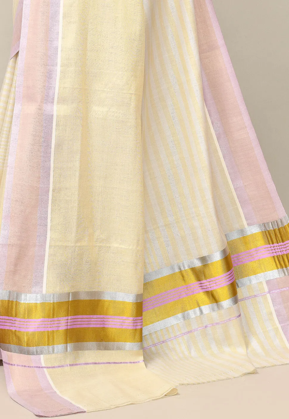 Kerala Kasavu Pure Cotton Saree in Light Yellow