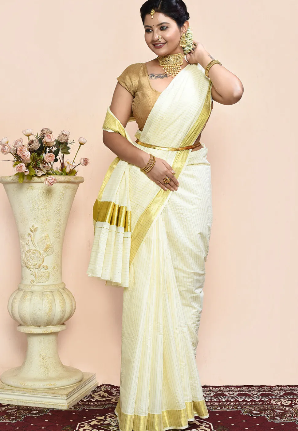 Kerela Kasavu Pure Cotton Saree in Off White
