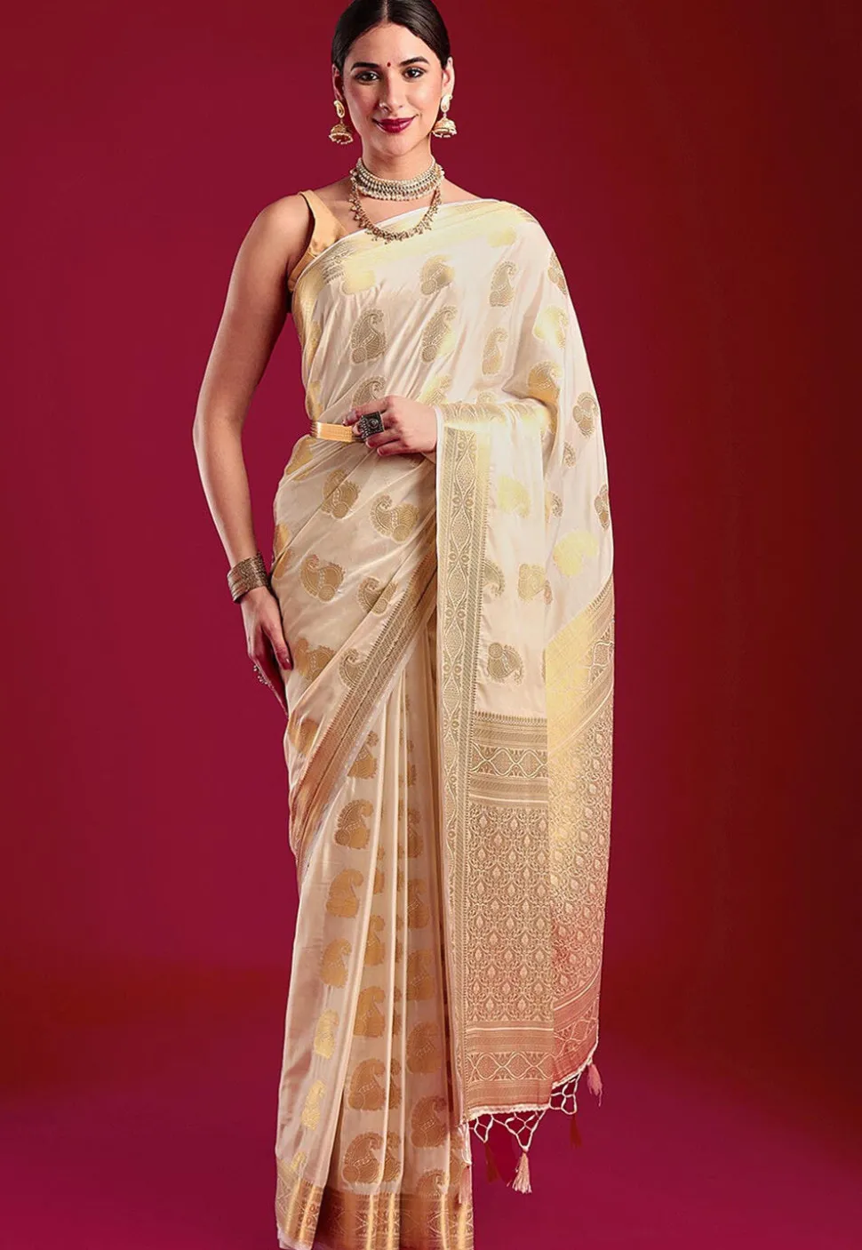 Kerela Kasavu Silk Crepe Saree in Cream