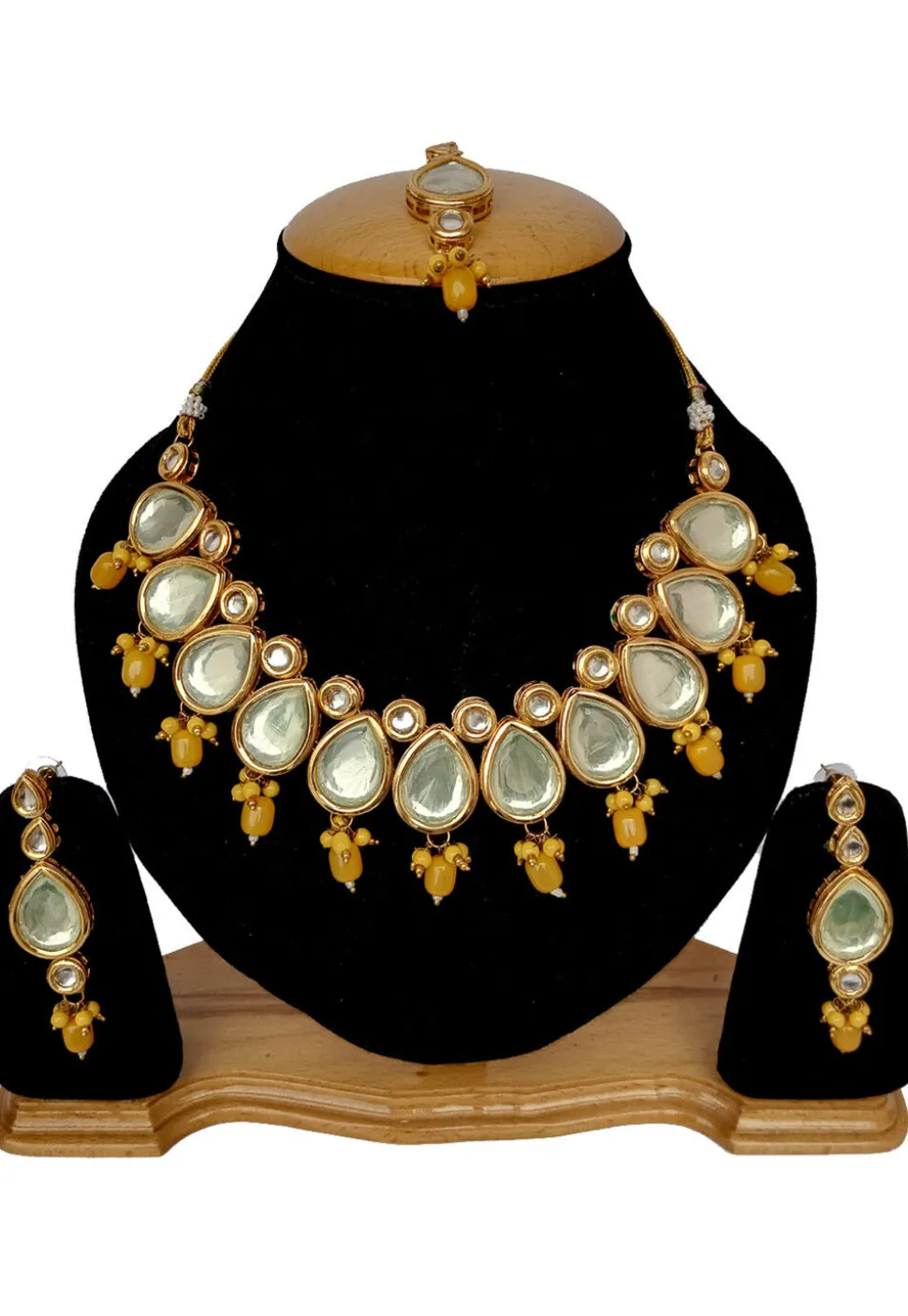 Kundan Choker Necklace Set