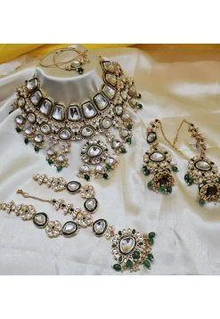 Kundan Choker Necklace Set