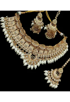 Kundan Choker Necklace Set