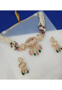 Kundan Choker Necklace Set