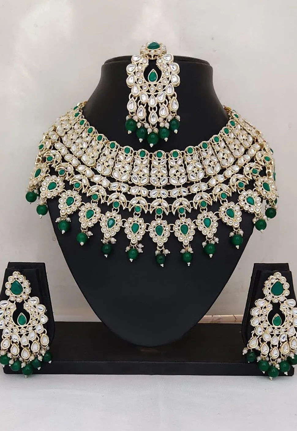 Kundan Choker Necklace Set