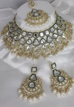 Kundan Choker Necklace Set