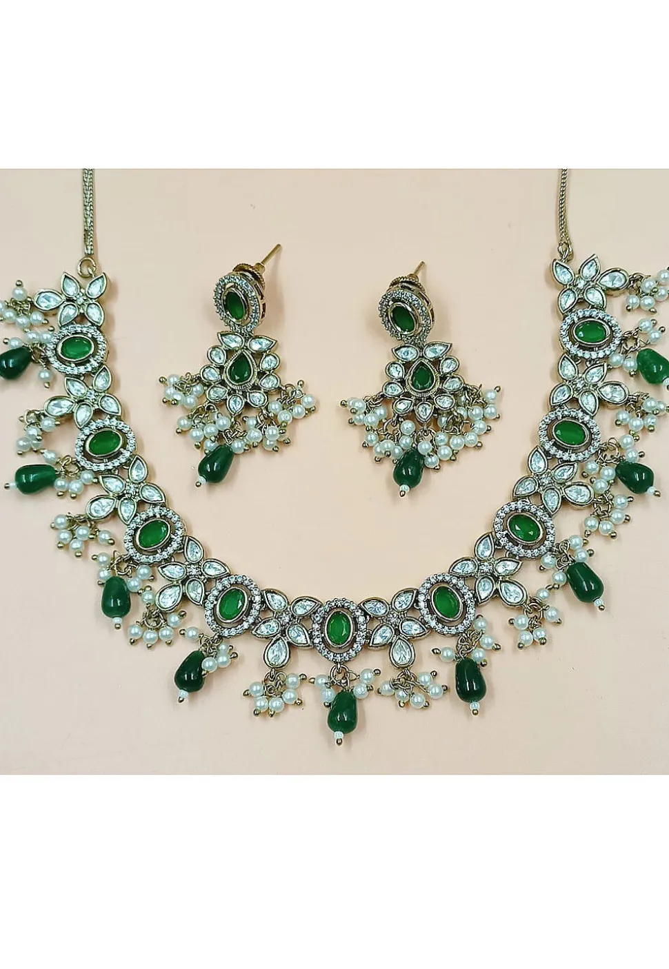 Kundan Choker Necklace Set