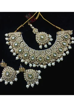 Kundan Choker Necklace Set