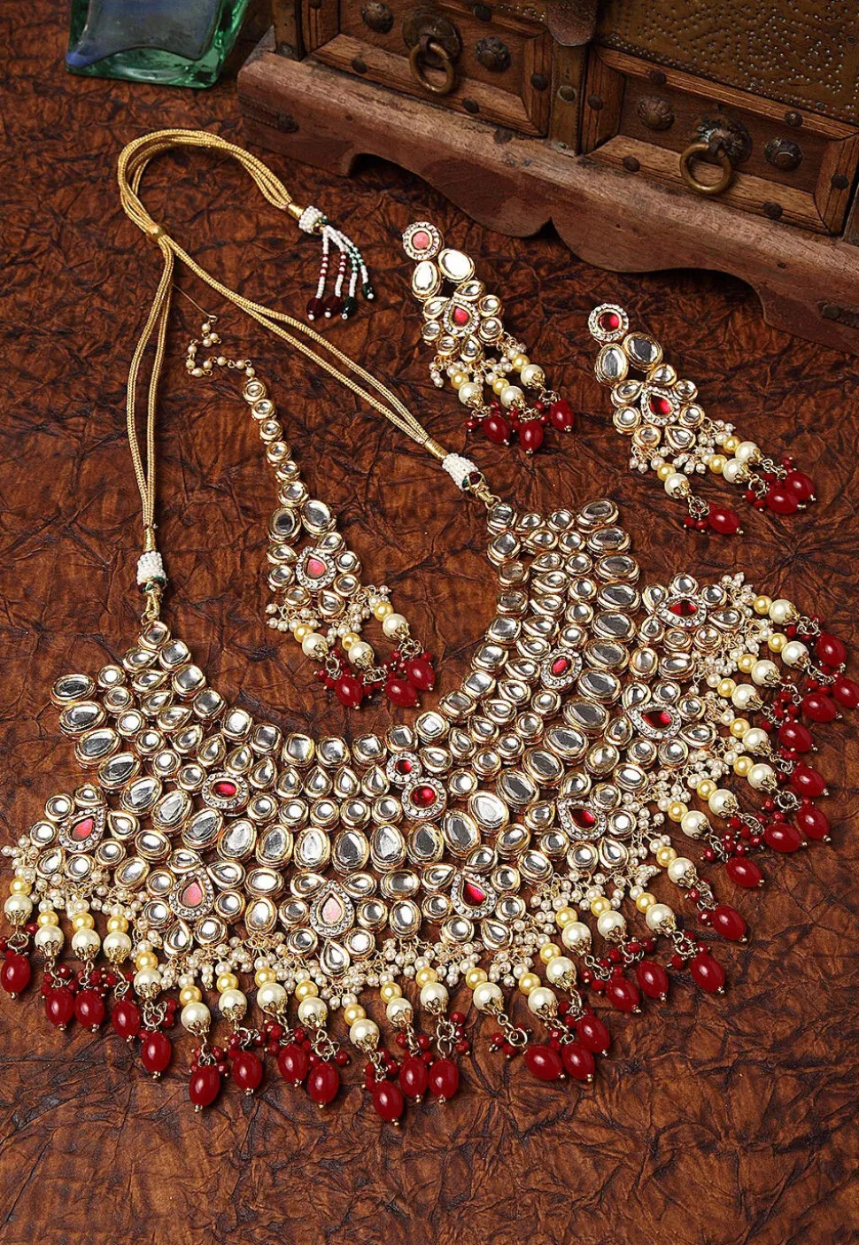 Kundan Choker Necklace Set