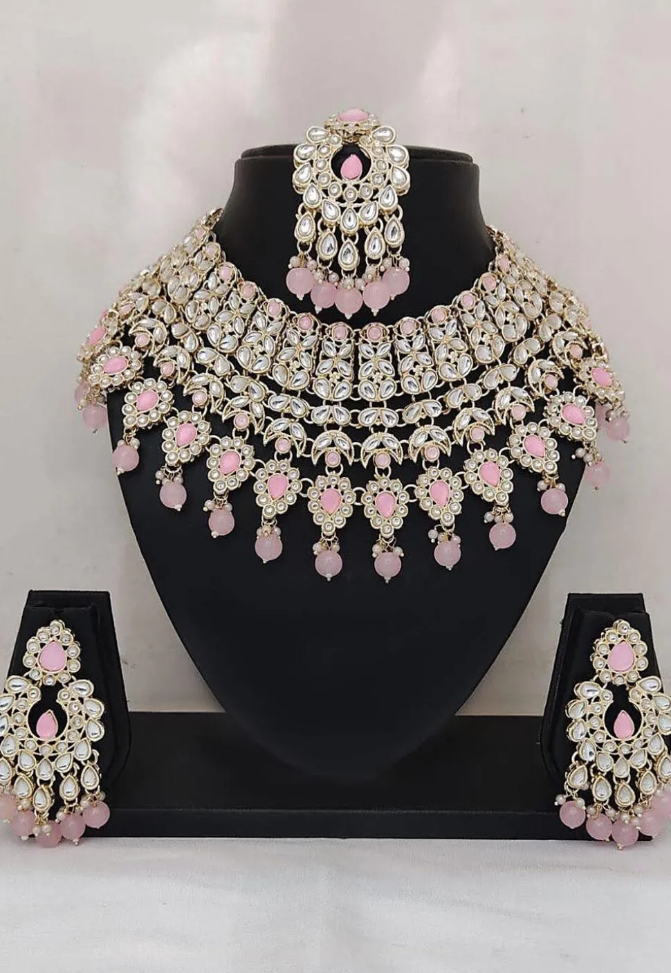 Kundan Choker Necklace Set