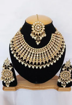 Kundan Choker Necklace Set
