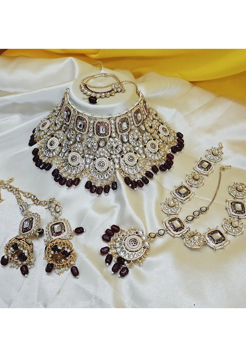 Kundan Choker Necklace Set