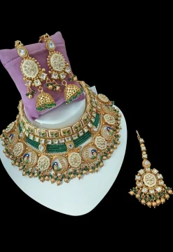 Kundan Choker Necklace Set