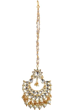 Kundan Maang Tikka