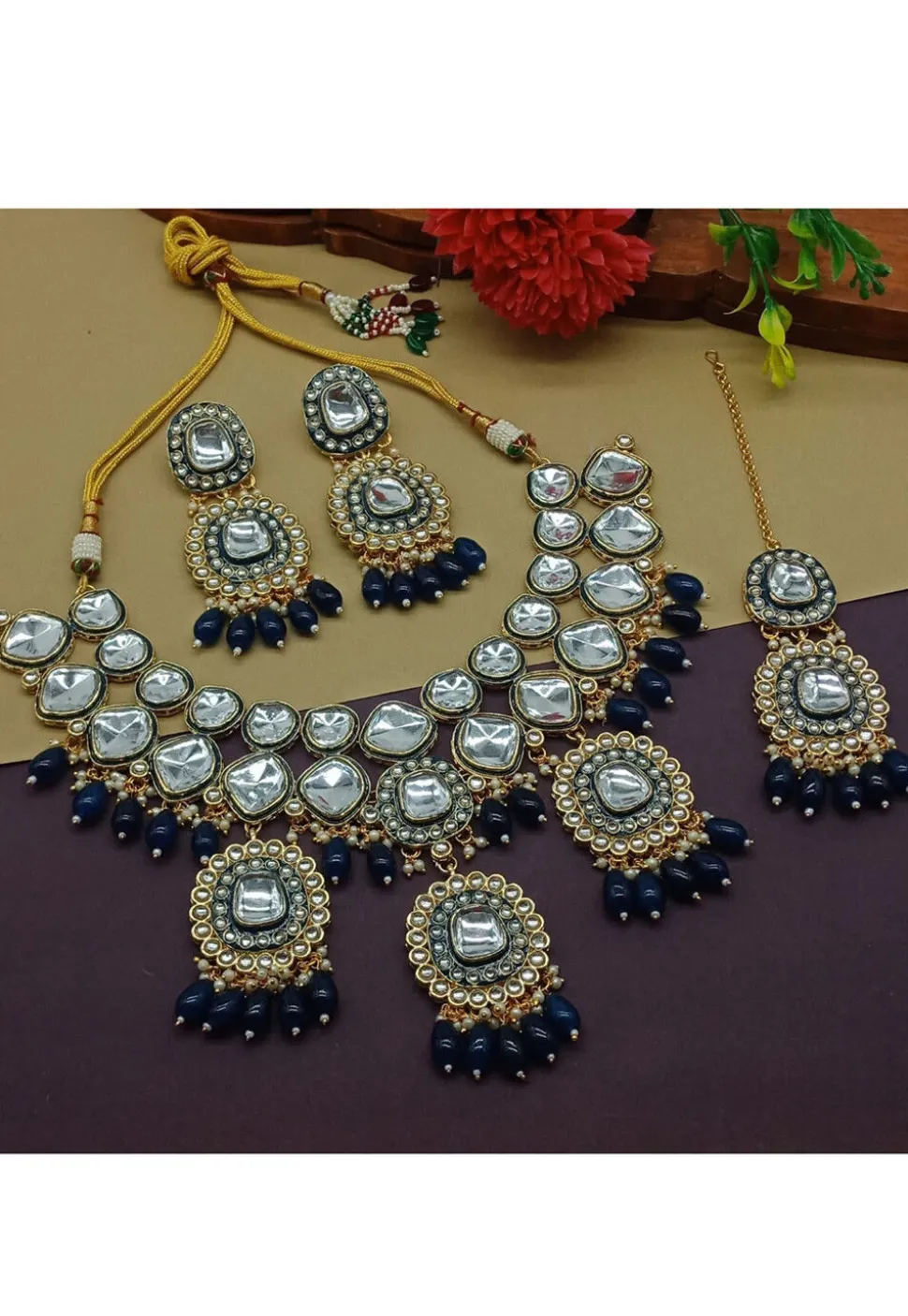 Kundan Necklace Set