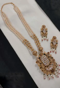 Kundan Necklace Set