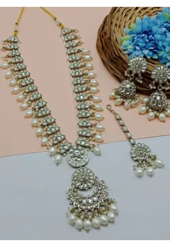 Kundan Necklace Set