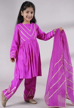 Lace Border Cotton A Line Suit in Magenta
