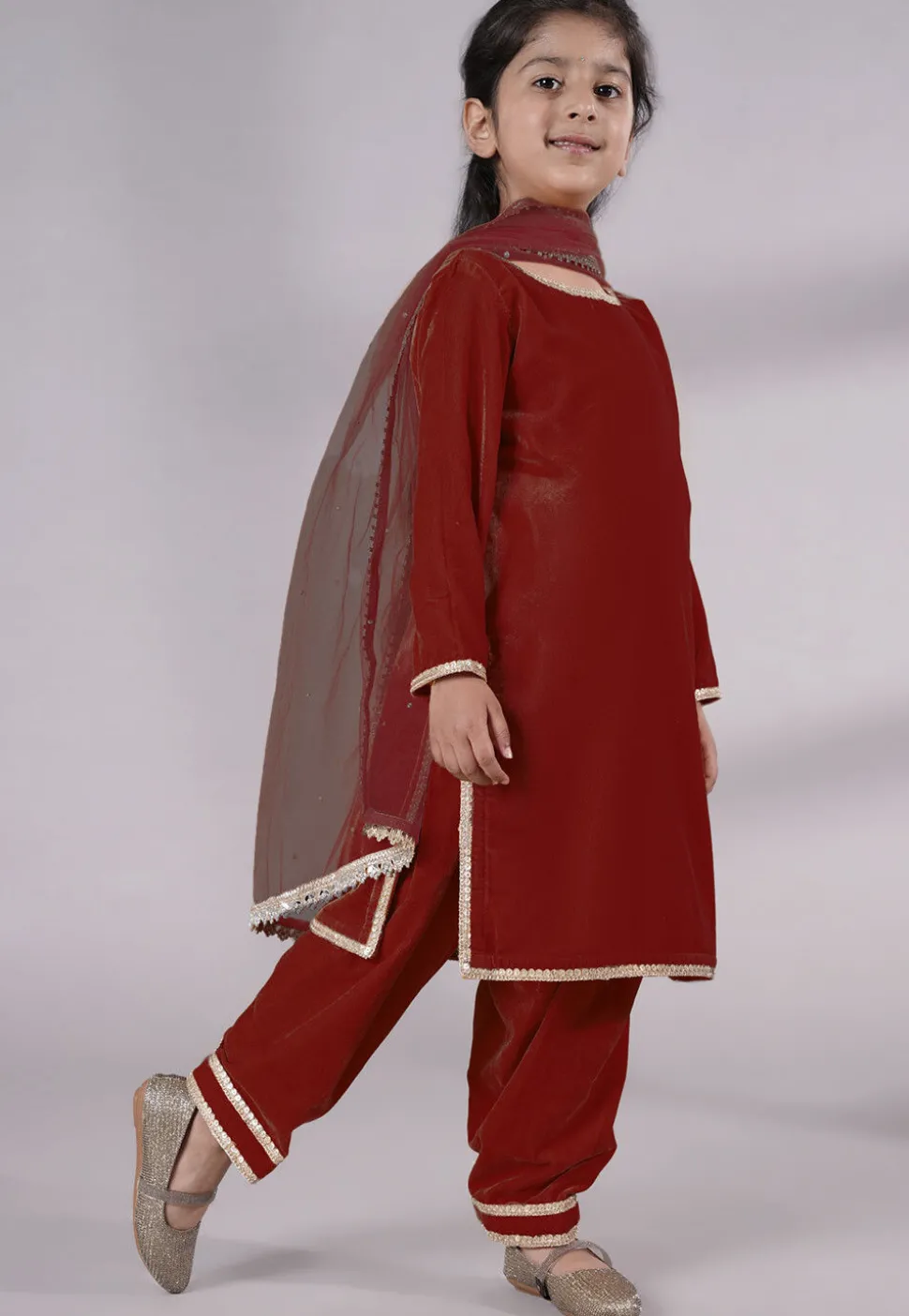Lace Border Velvet Punjabi Suit in Maroon
