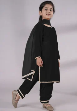 Lace Border Velvet Punjabi Suit in Black
