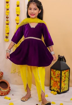 Lace Border Velvet Punjabi Suit in Dark Purple