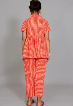 Leheriya Printed Cotton Short Kurti Set in Red and White