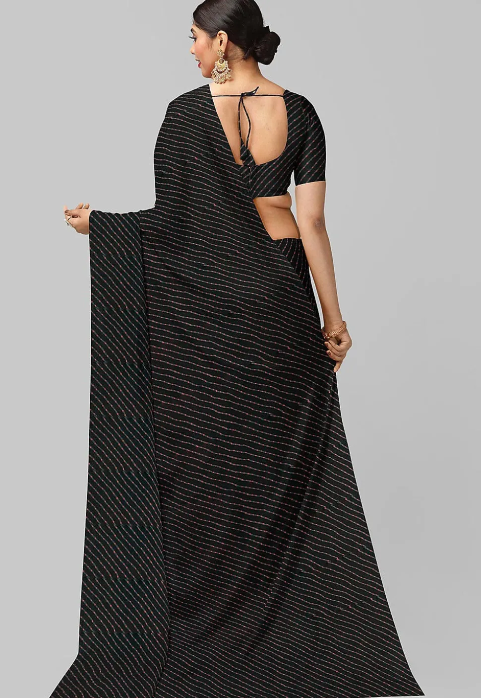 Leheriya Printed Georgette Saree in Black
