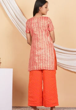 Leheriya Printed Georgette Straight Kurta Set in Peach