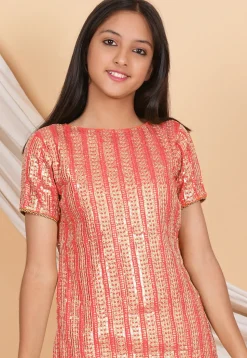 Leheriya Printed Georgette Straight Kurta Set in Peach