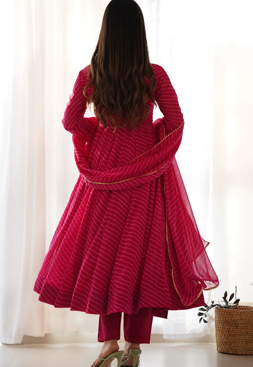 Leheriya Printed Georgette Anarkali Suit in Fuchsia