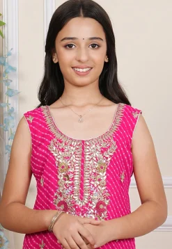 Leheriya Printed Georgette Straight Kurta Set in Pink