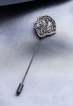 Lion's Mane Metallic Lapel Pin