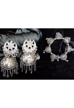 Oxidised Kundan Bracelet and Earring Combo