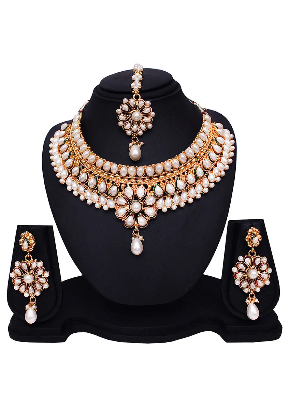 Pearl Choker Necklace Set