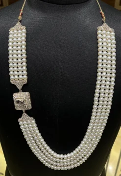 Pearl Layered Kanthimala