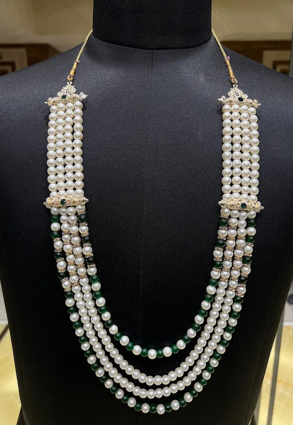 Pearl Layered Kanthimala