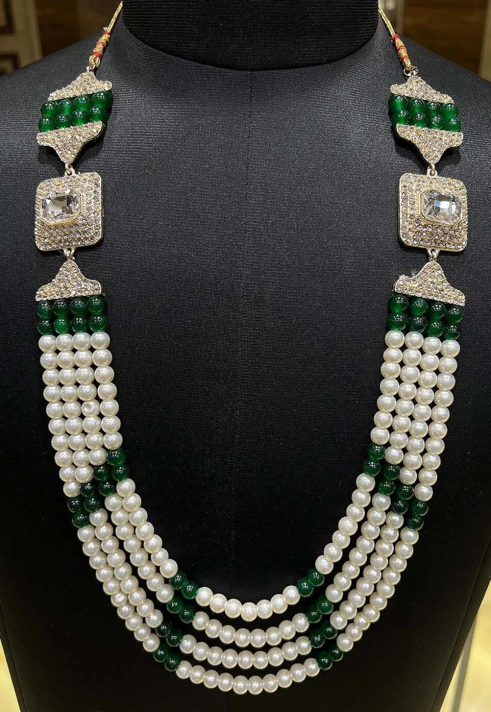 Pearl Layered Kanthimala
