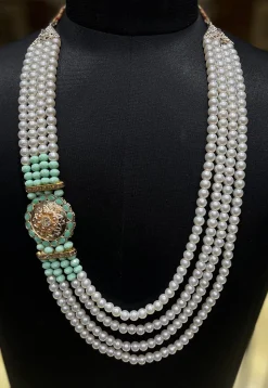 Pearl Layered Kanthimala