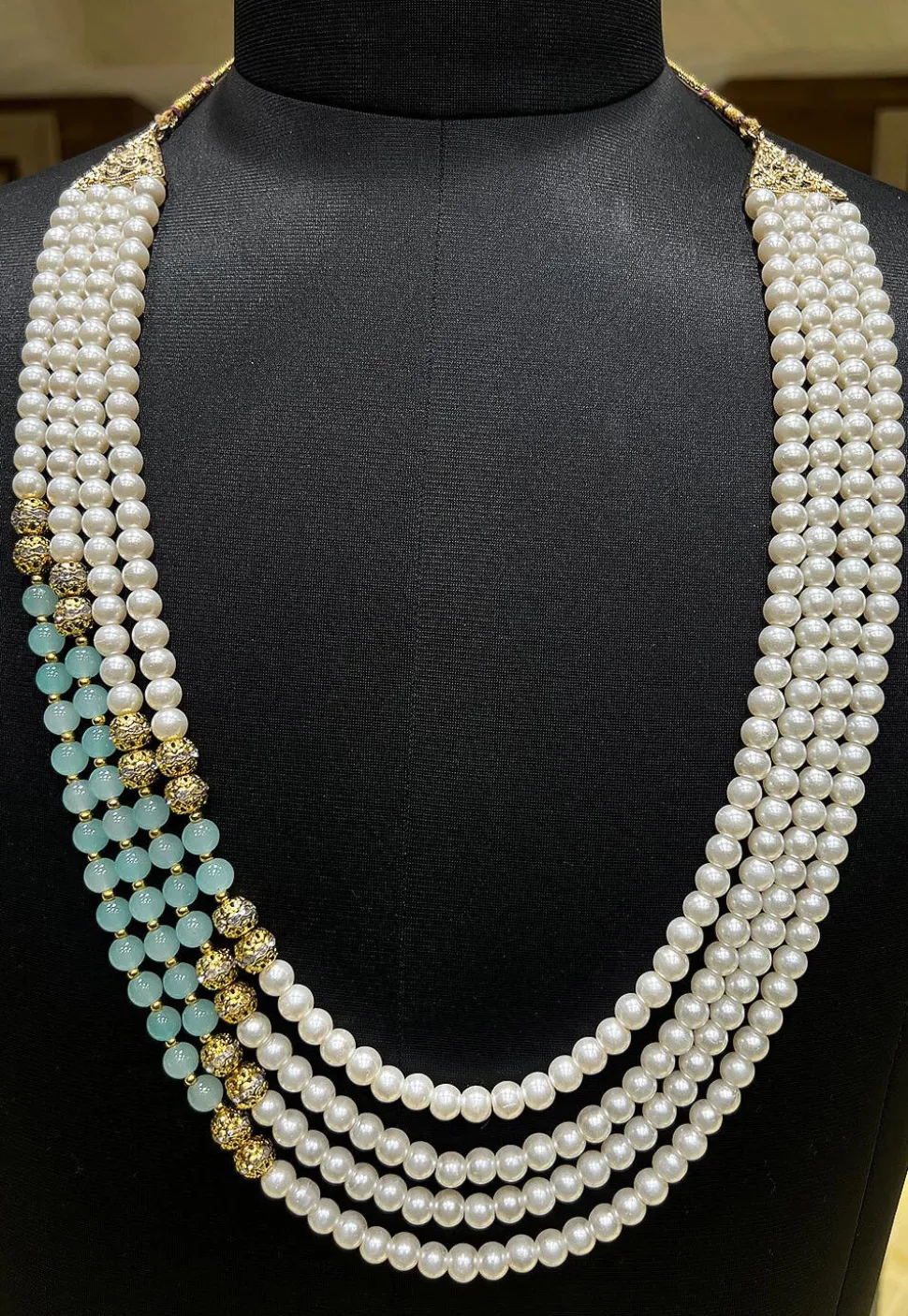 Pearl Layered Kanthimala