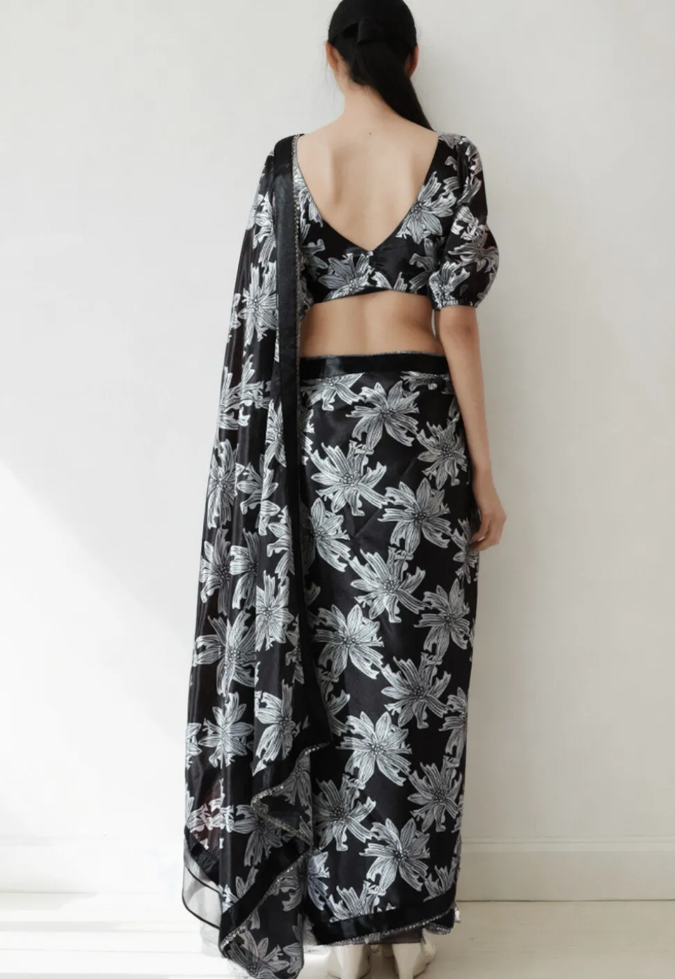 Pre Stitched Chinon Chiffon Saree in Black