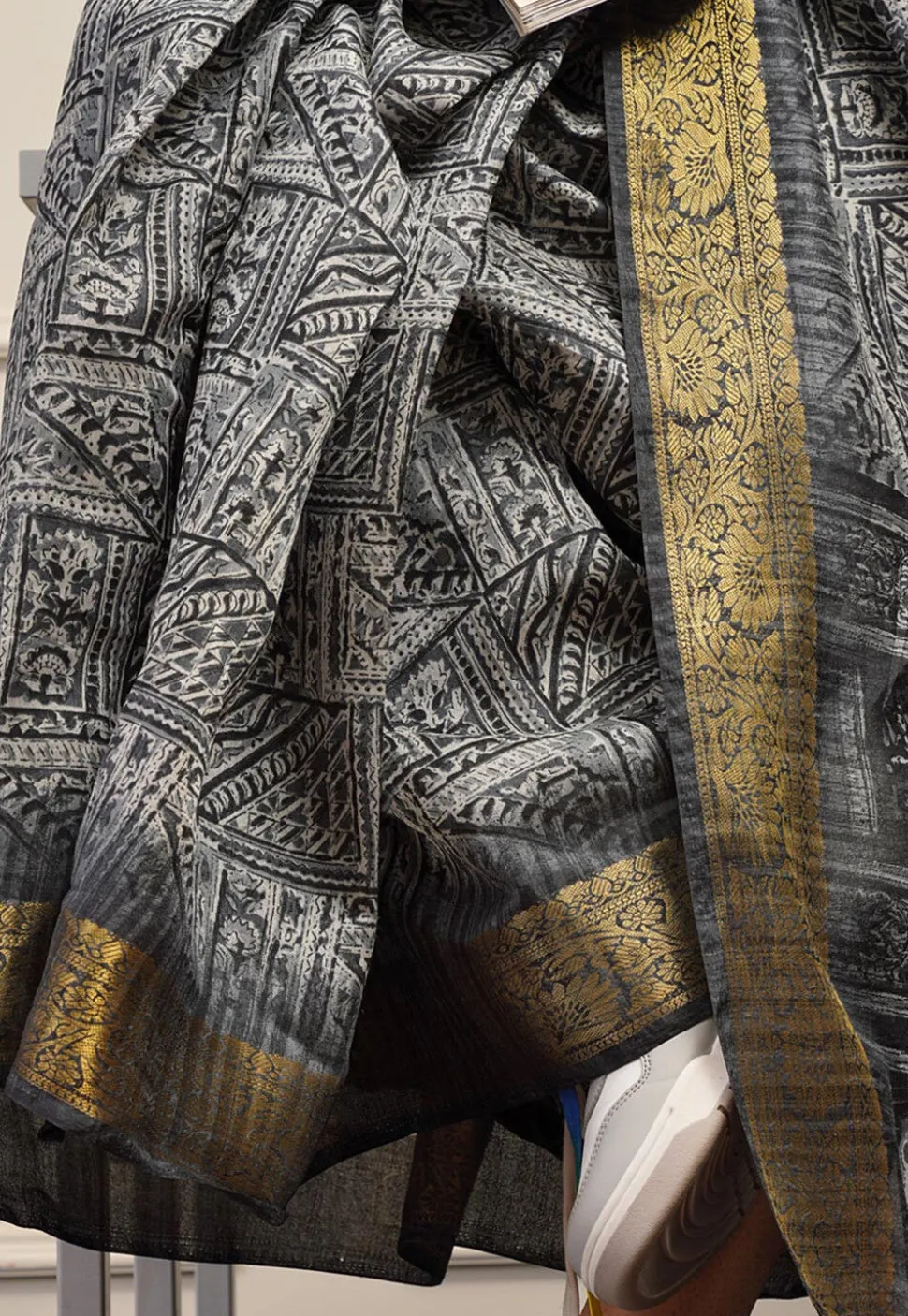Pre Stitched Cotton Saree in Grey