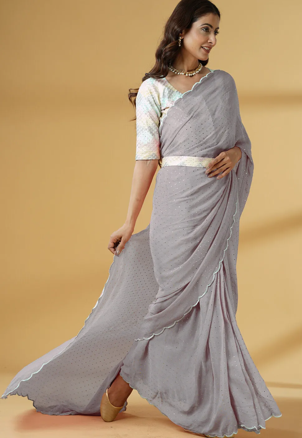 Pre Stitched Georgette Scalloped Saree in Grey