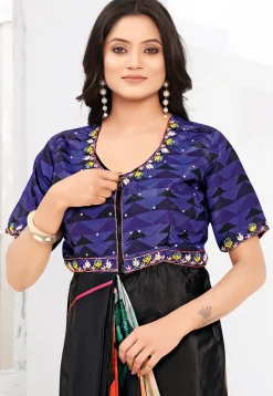 Pre-stitched Crepe Saree in Black