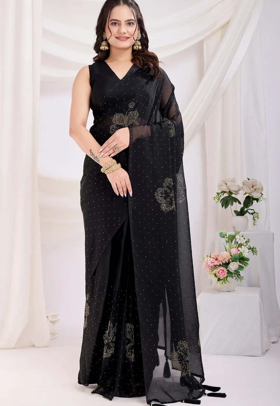 Pre-stitched Georgette Saree in Black