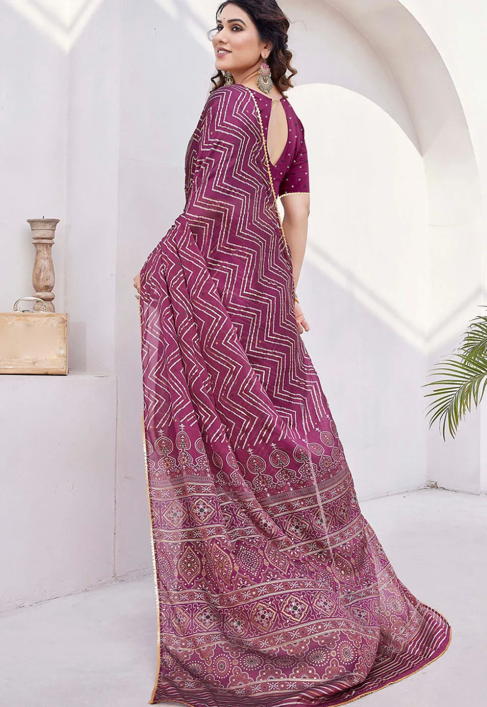 Printed Chiffon Saree in Magenta