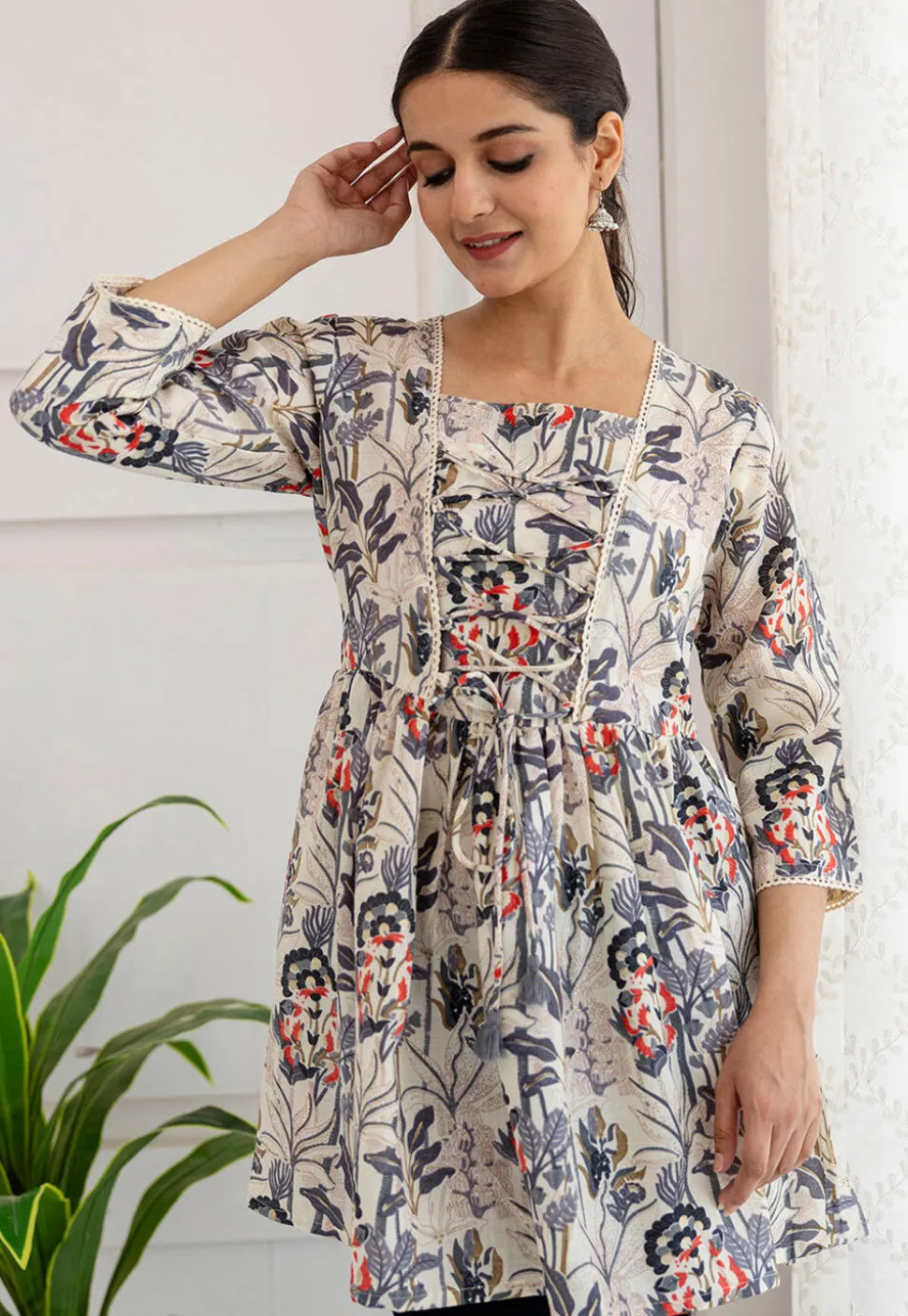 Printed Cotton A Line Kurti in Off White